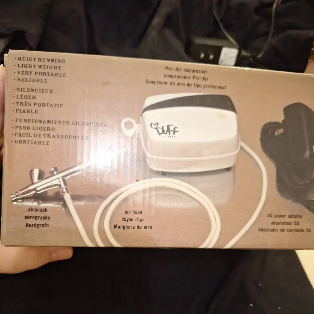 Duff Goldman Cake Decorating Airbrush Machine - Charm City Cakes - Baking tested